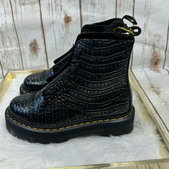 Dr. Martens Doc Martens Women's Sinclair Crocodile Quad Retro Platform Boots New - Picture 8 of 15